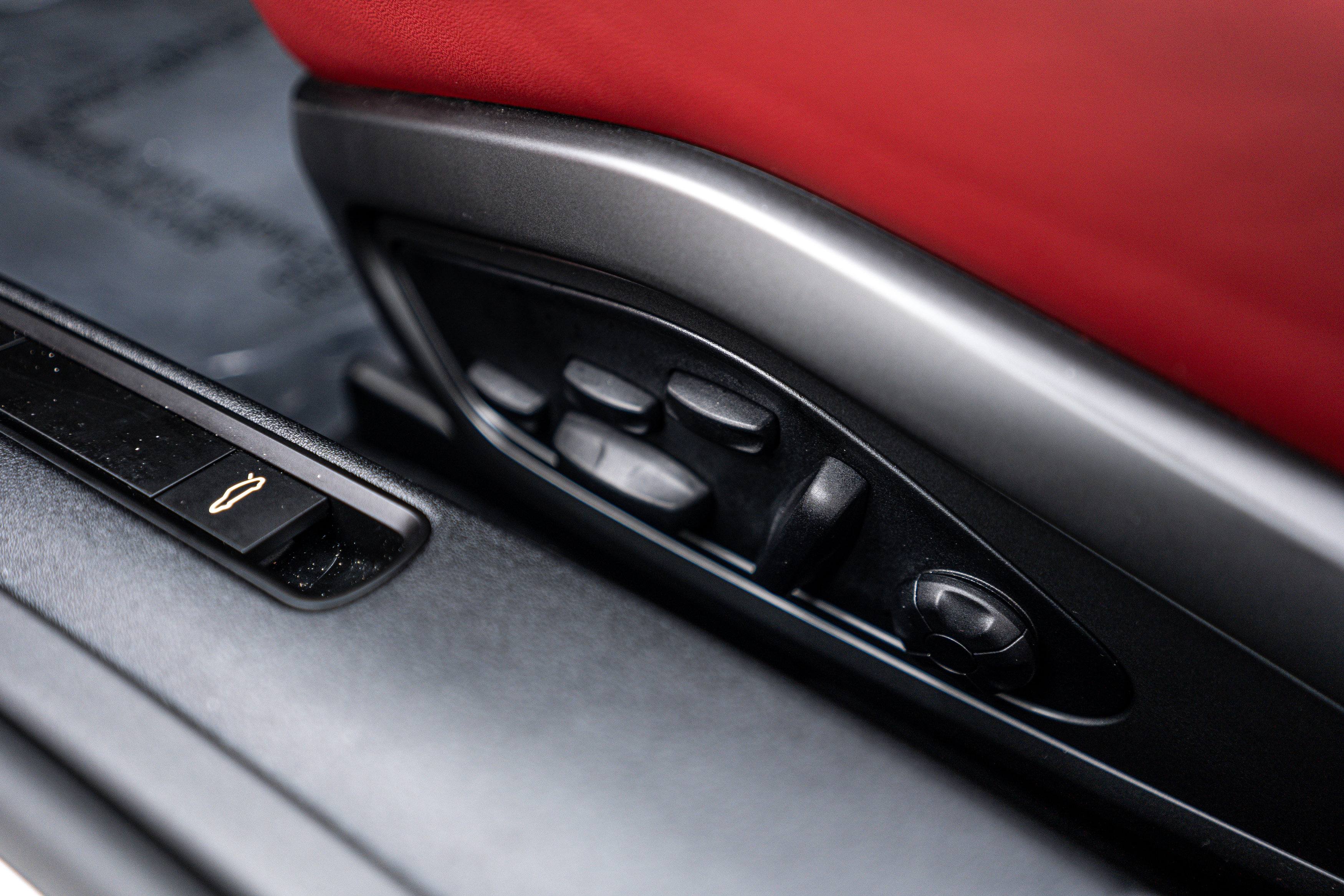 Certified 2024 Porsche 911 Turbo S image 21