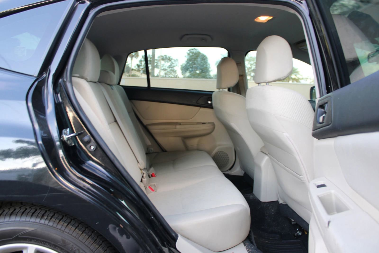 Used 2014 Subaru Impreza 2.0i Premium w/ All-Weather Package w/CVT image 19