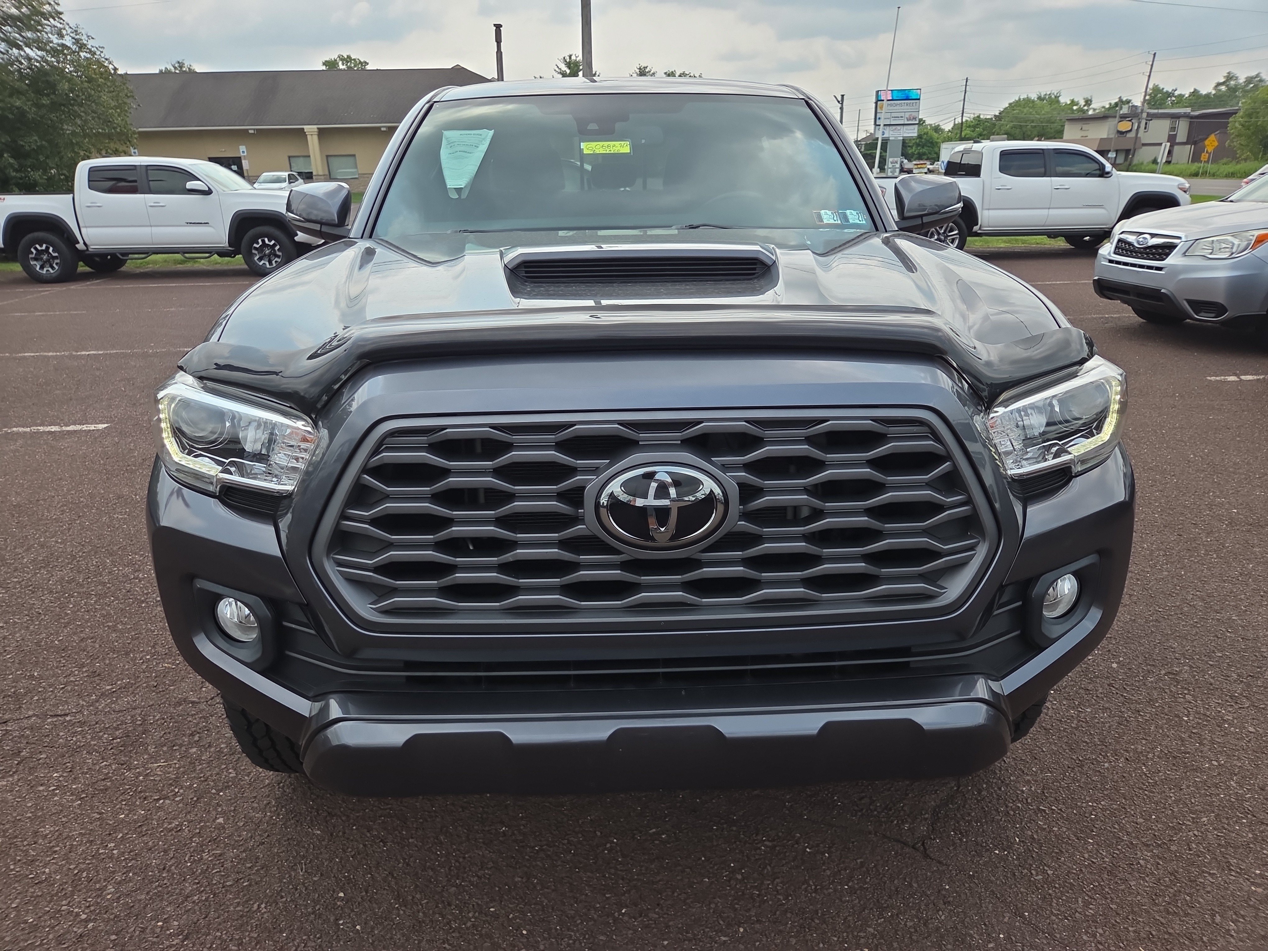 Certified 2021 Toyota Tacoma TRD Sport AWD/4WD image 8