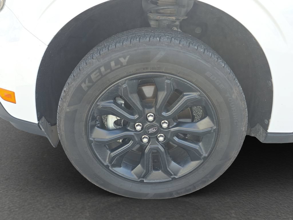 Used 2023 Ford Maverick XLT w/ Equipment Group 300A Standard AWD/4WD image 4