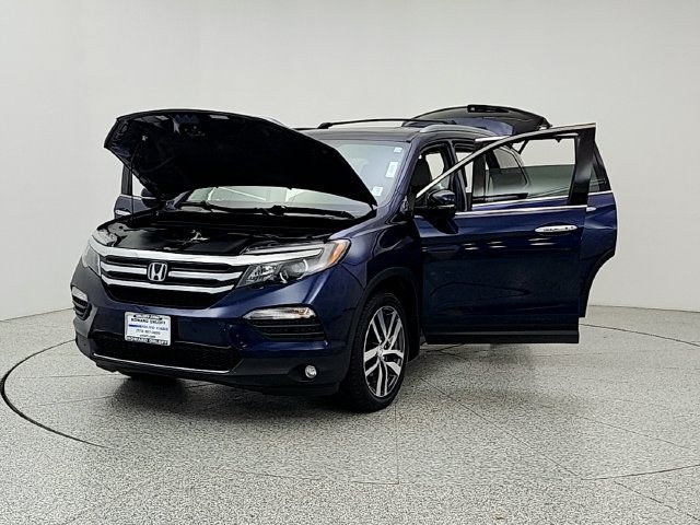 Used 2017 Honda Pilot Elite image 9
