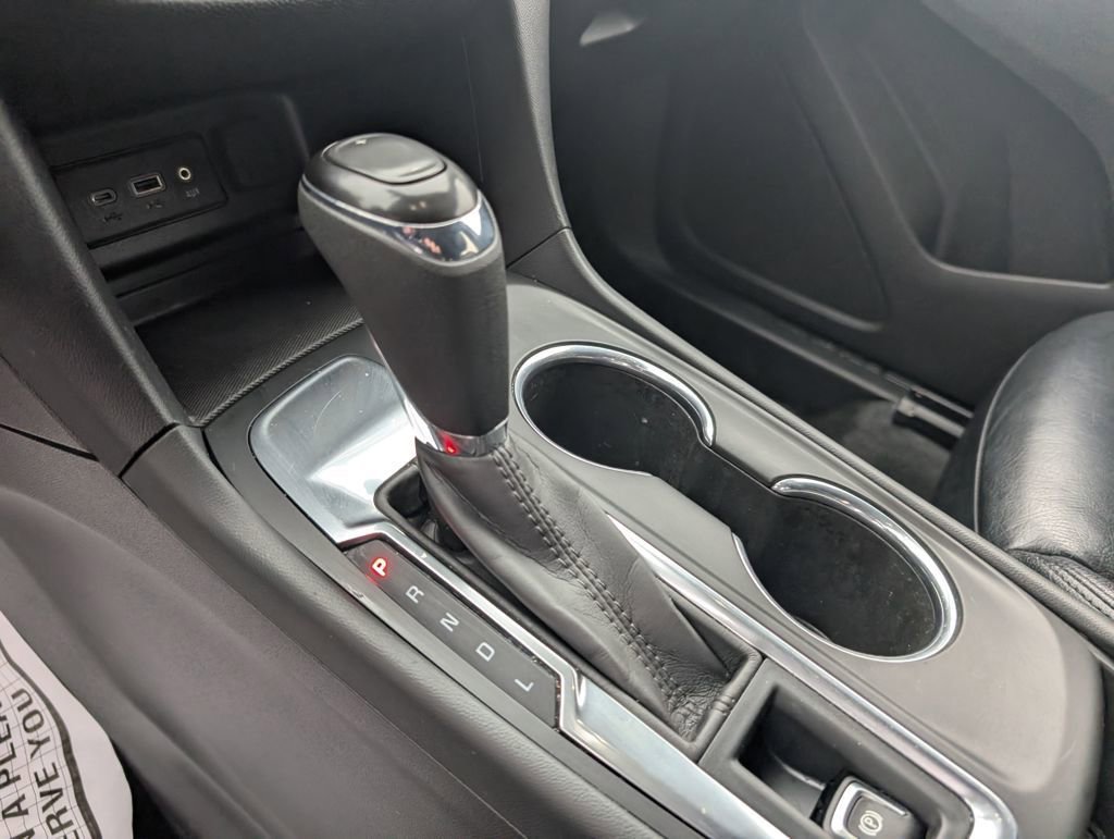 Used 2020 Chevrolet Equinox LT image 23