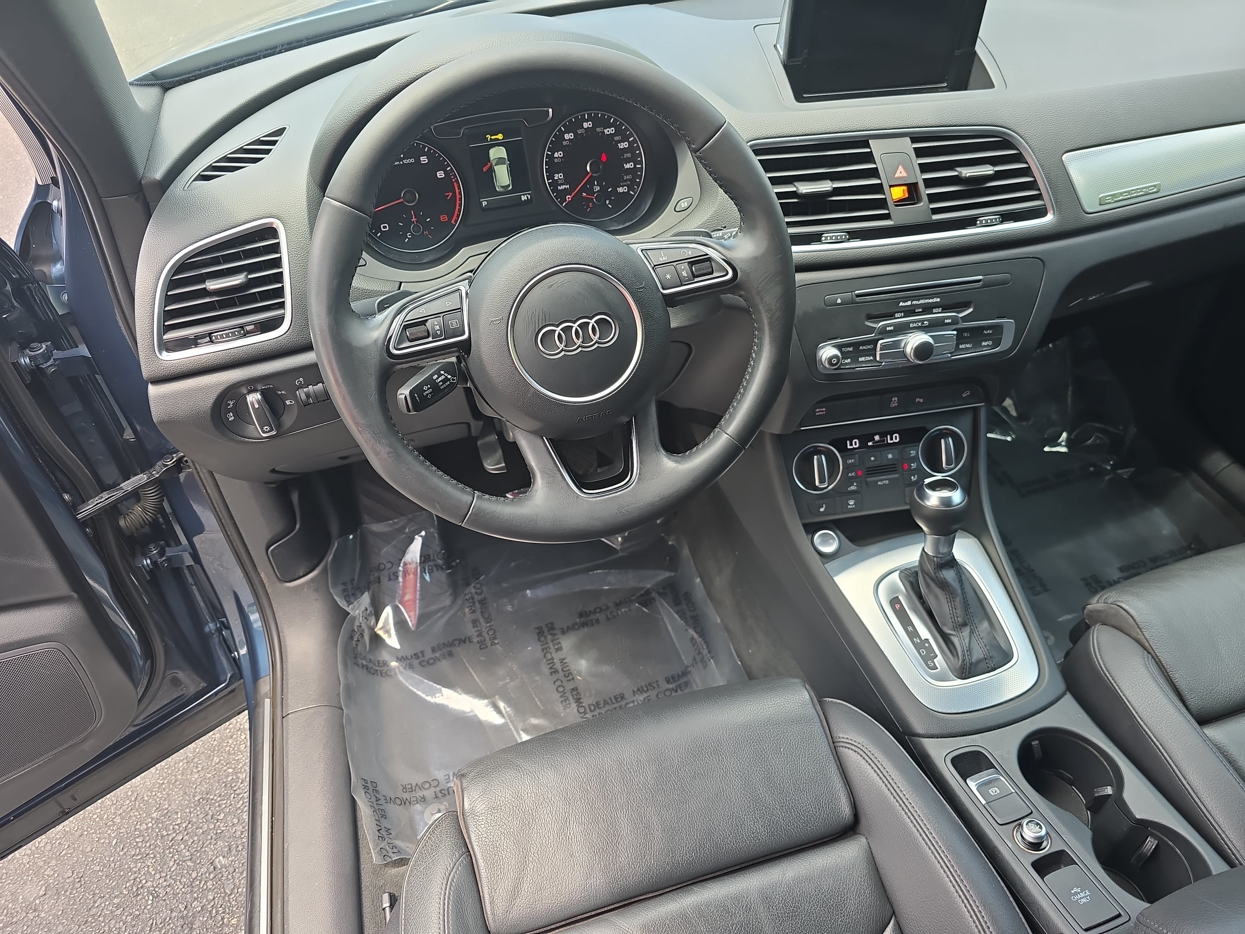 Used 2018 Audi Q3 2.0T Premium Plus w/ Premium Plus Package AWD/4WD image 16