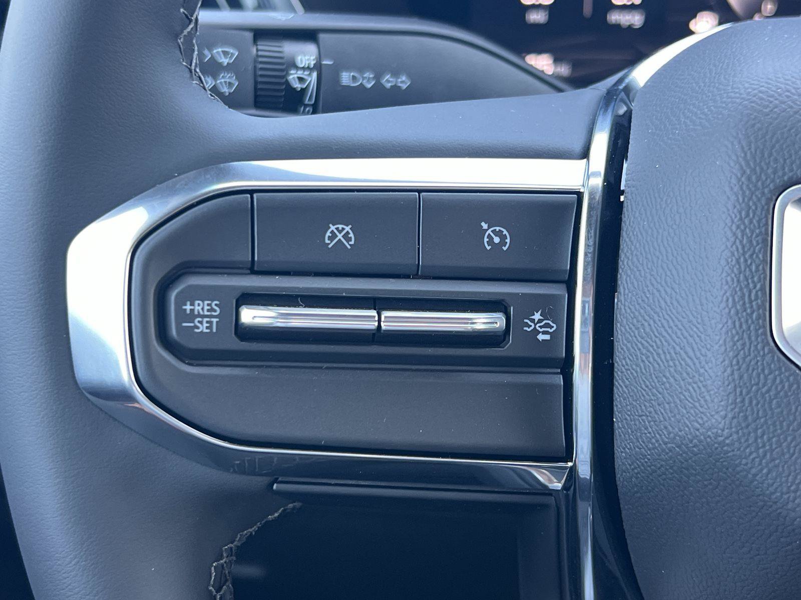 New 2026 GMC Canyon Elevation RWD image 13