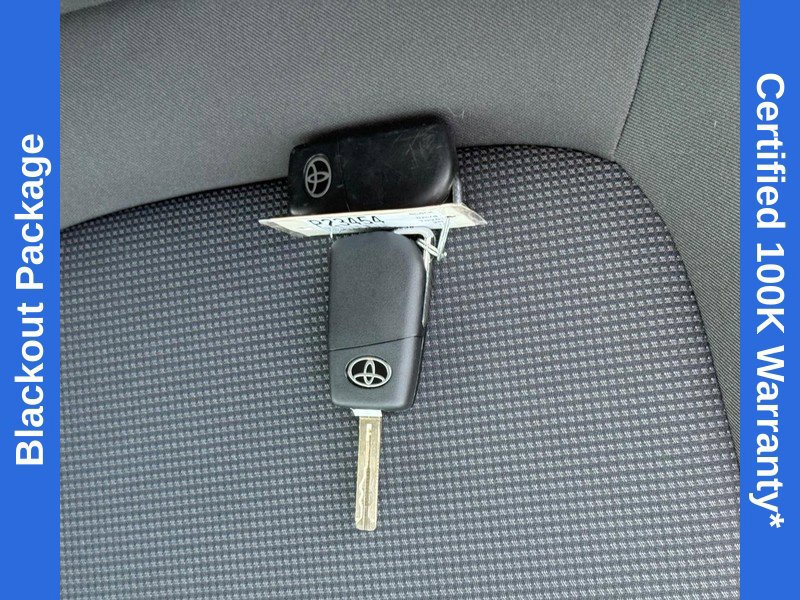 Used 2025 Toyota RAV4 LE AWD/4WD image 26