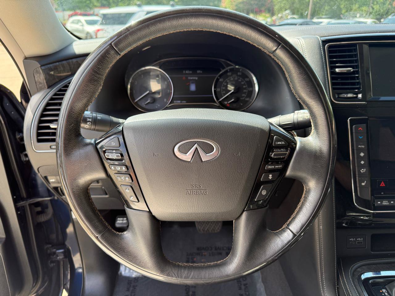 Used 2020 INFINITI QX80 Luxe w/ Proassist Package AWD/4WD image 15