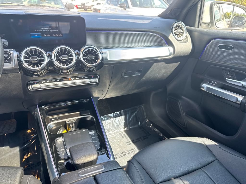 Used 2022 Mercedes-Benz GLB 250 4MATIC image 39