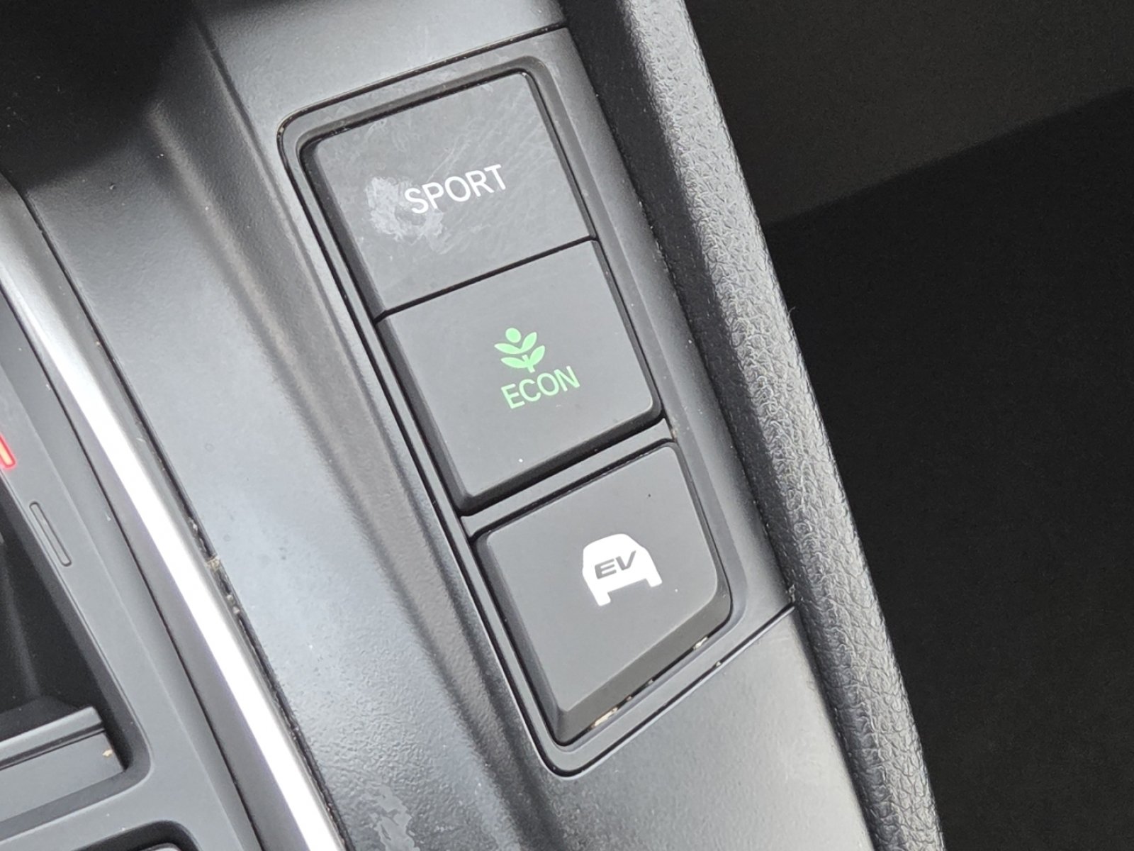 Used 2020 Honda CR-V Touring image 10