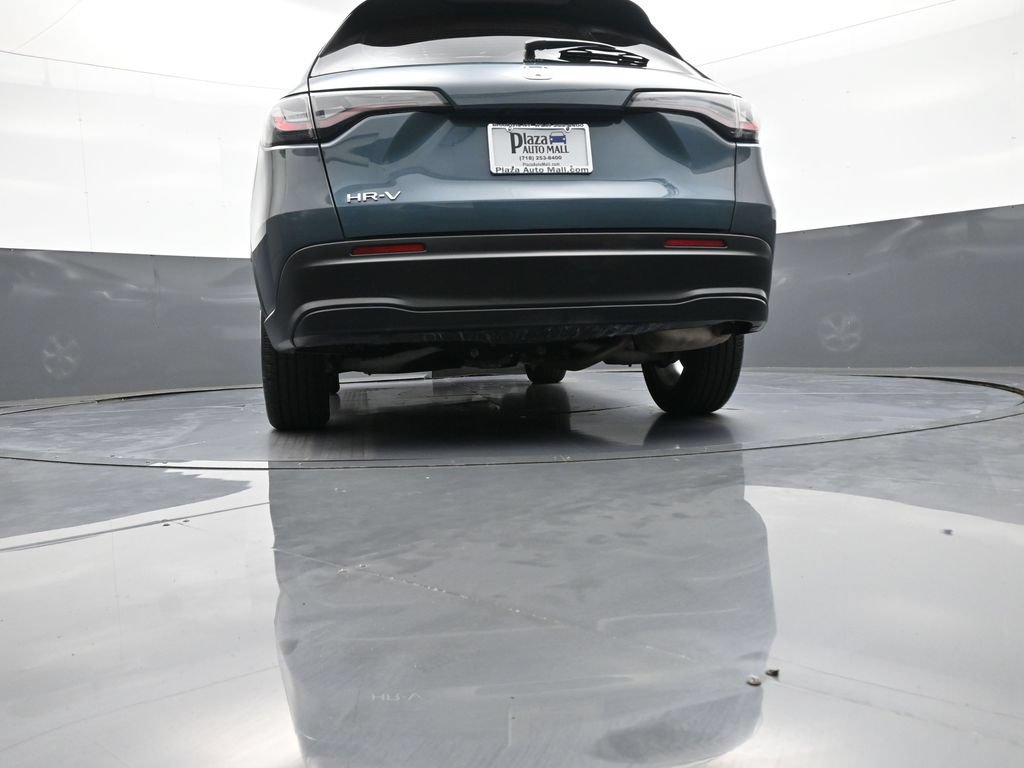 Certified 2025 Honda HR-V LX image 29