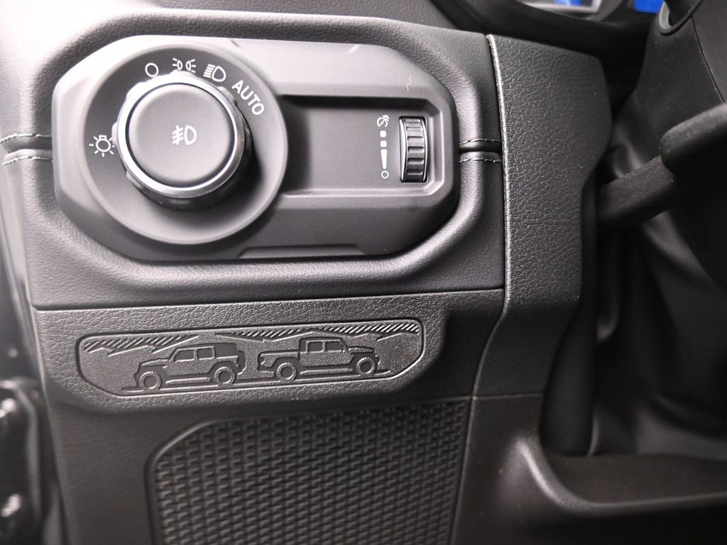 New 2025 Jeep Wrangler Sahara w/ Safety Group image 26
