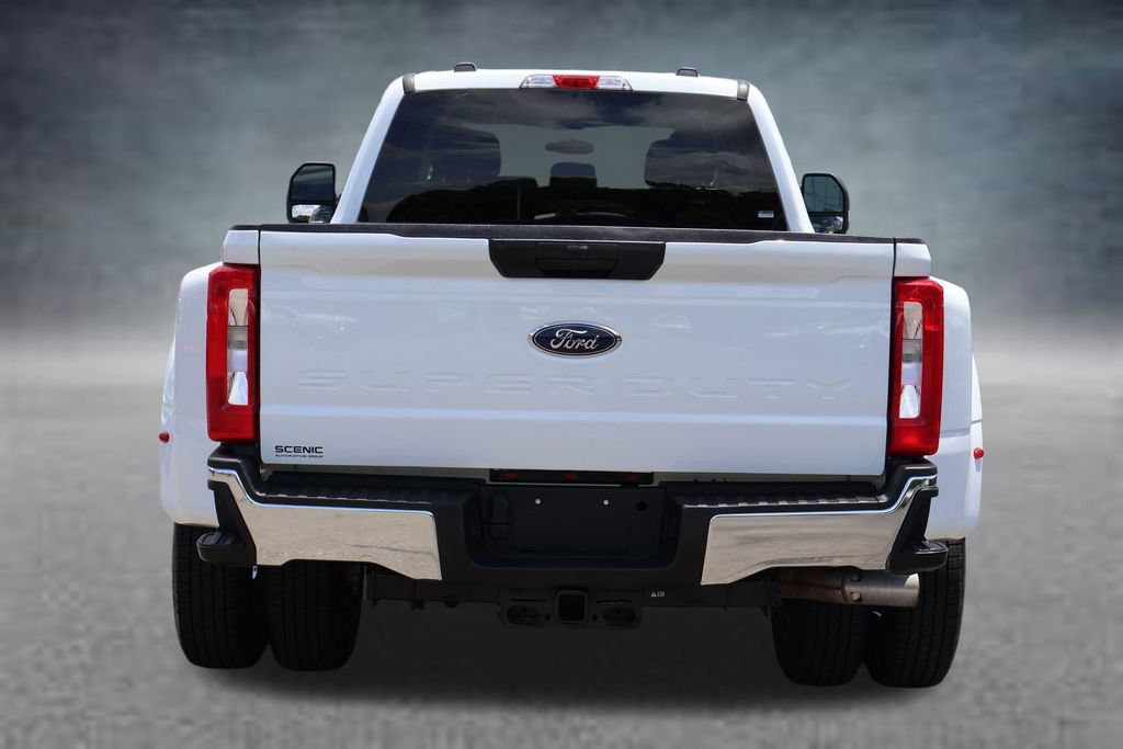 Used 2025 Ford F350 XLT AWD/4WD image 19