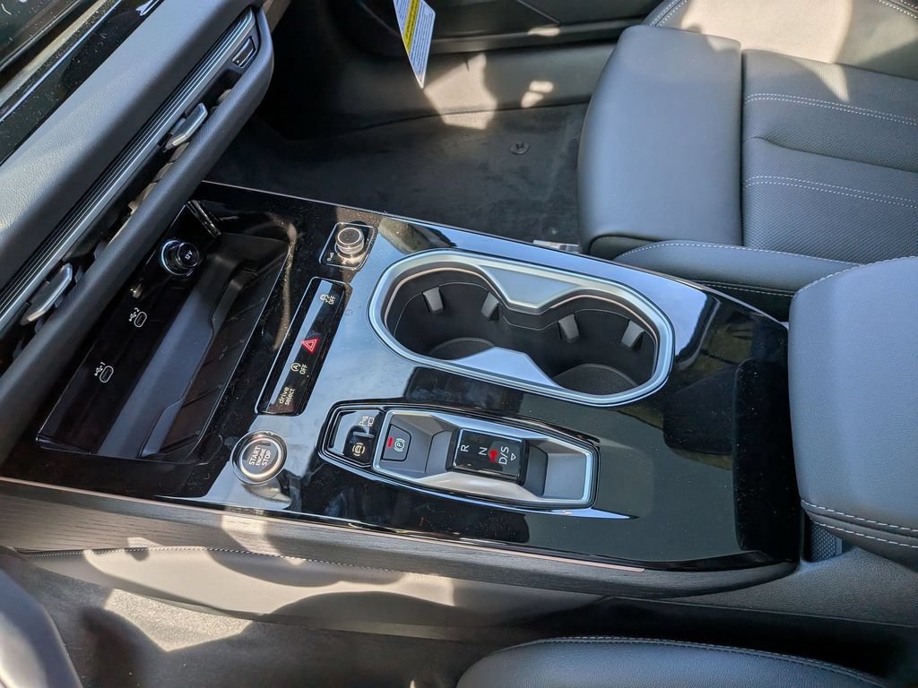 New 2026 Audi A6 Premium Plus AWD/4WD image 14