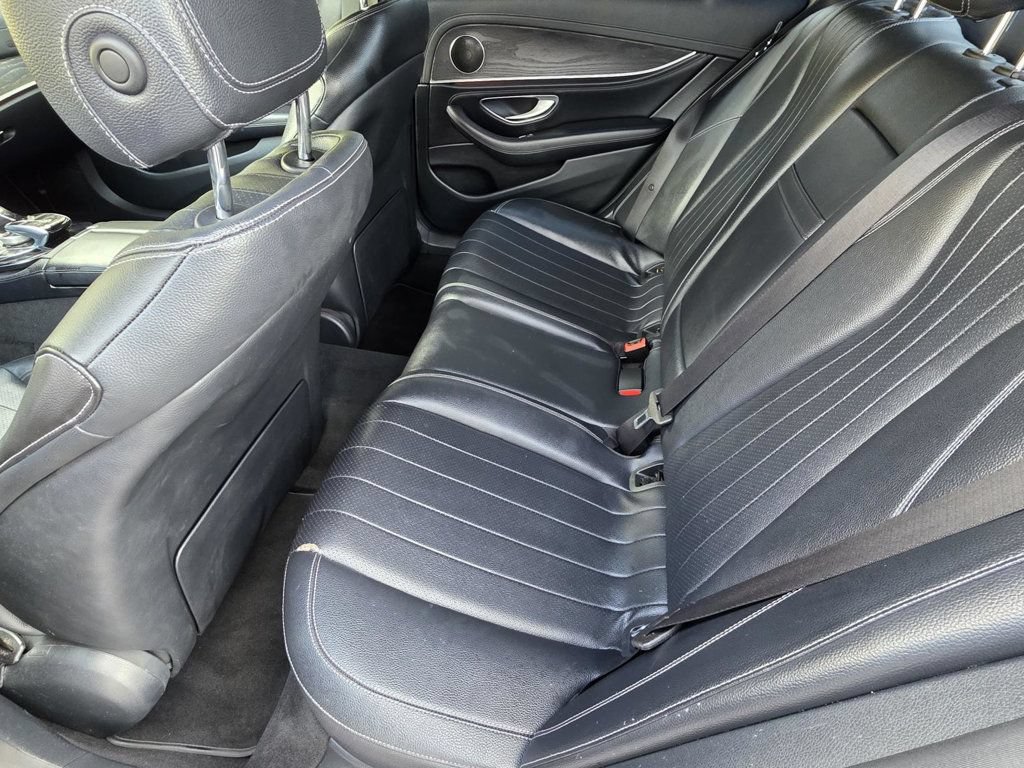 Used 2017 Mercedes-Benz E 300 image 9