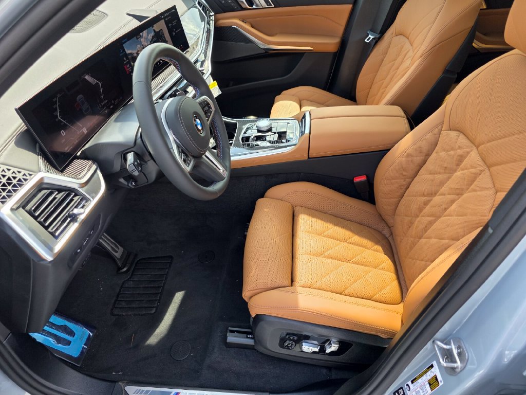 New 2026 BMW X5 M60i AWD/4WD image 7