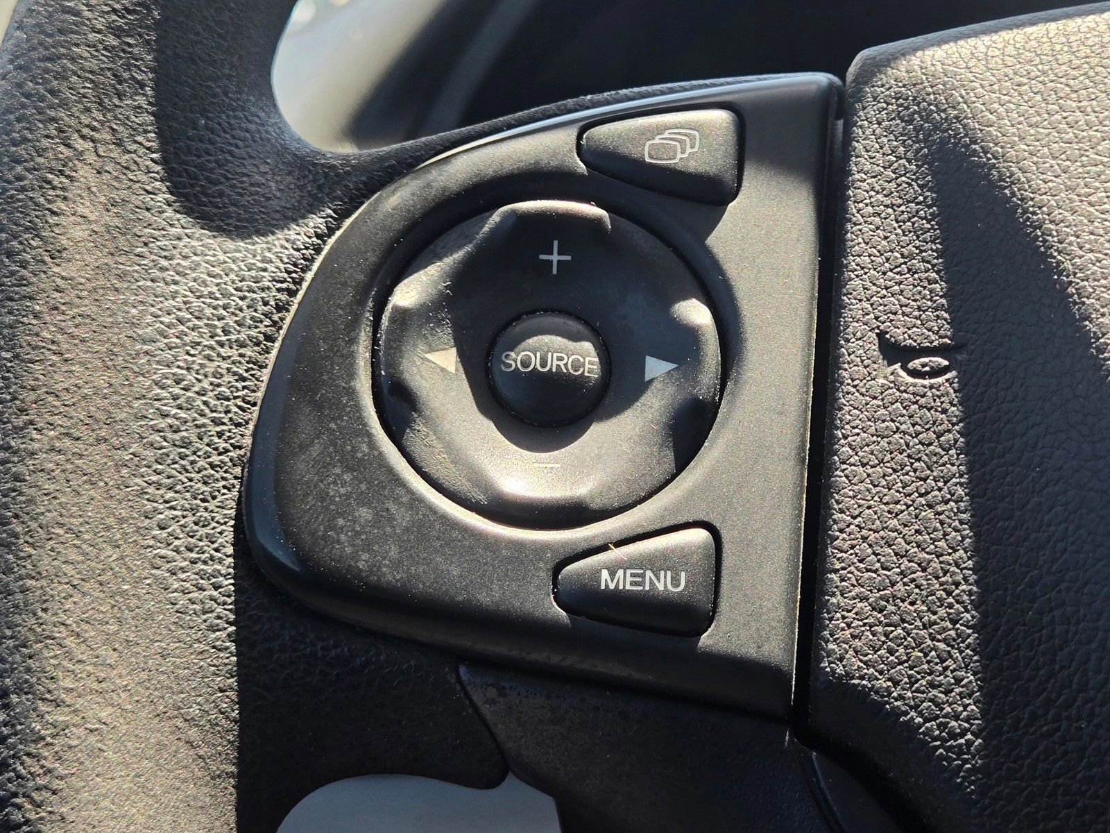 Used 2012 Honda CR-V LX image 27