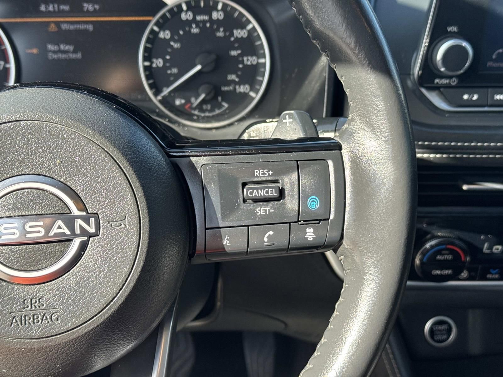 Used 2022 Nissan Rogue SL image 24