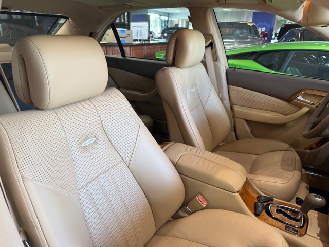 Used 2006 Mercedes-Benz S 55 AMG image 29