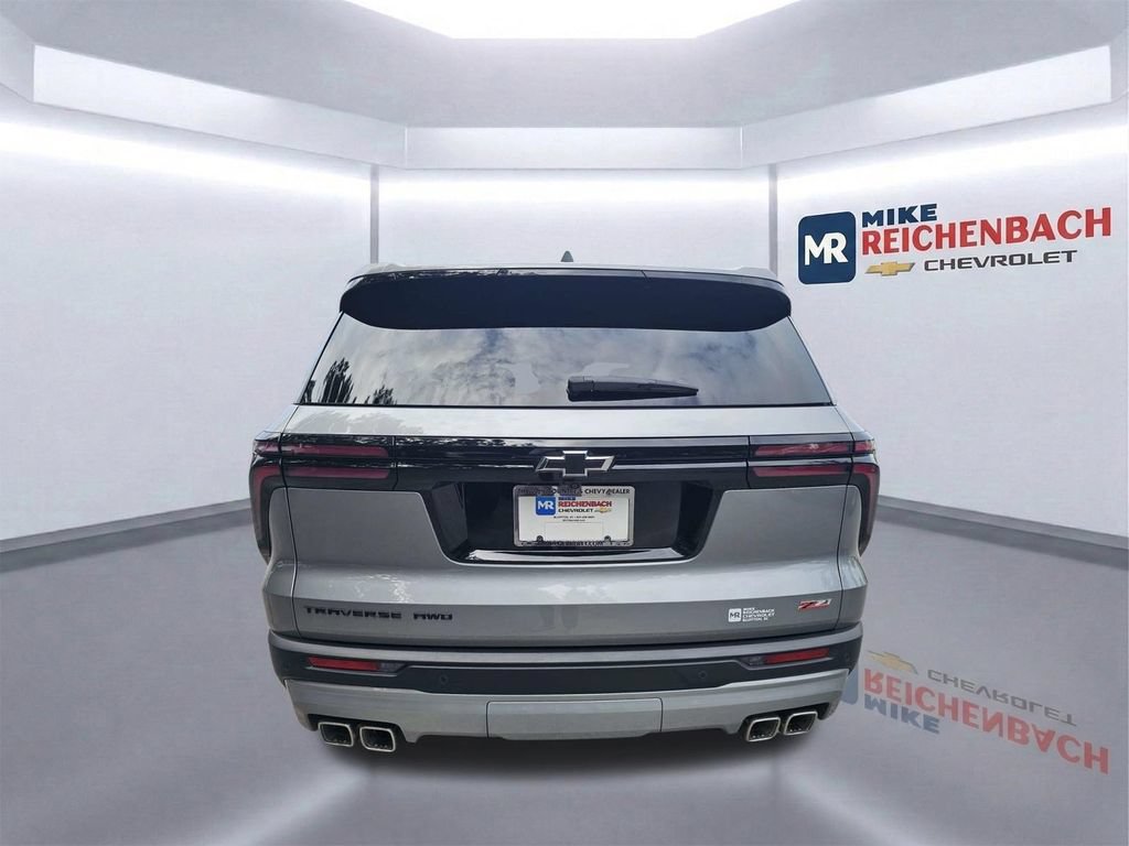 Used 2026 Chevrolet Traverse Z71 AWD/4WD image 5