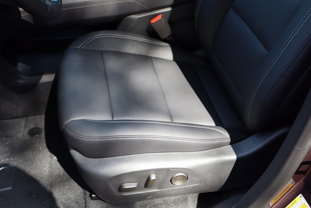 New 2025 GMC Acadia Elevation w/ Elevation Premium Package image 11