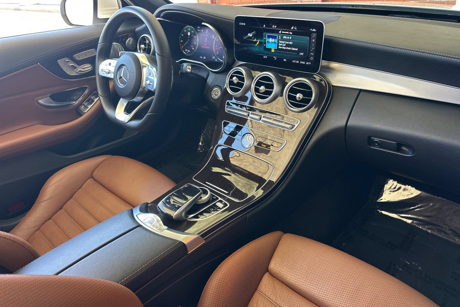 Certified 2022 Mercedes-Benz C 300 4MATIC Cabriolet image 20