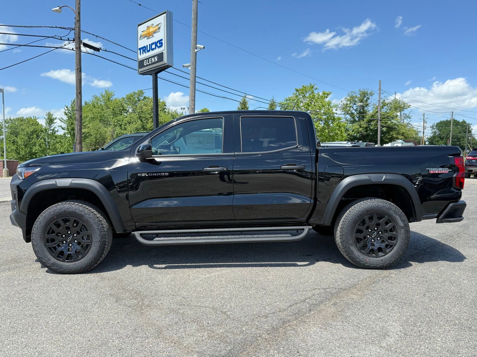 New 2026 Chevrolet Colorado Trail Boss AWD/4WD image 3