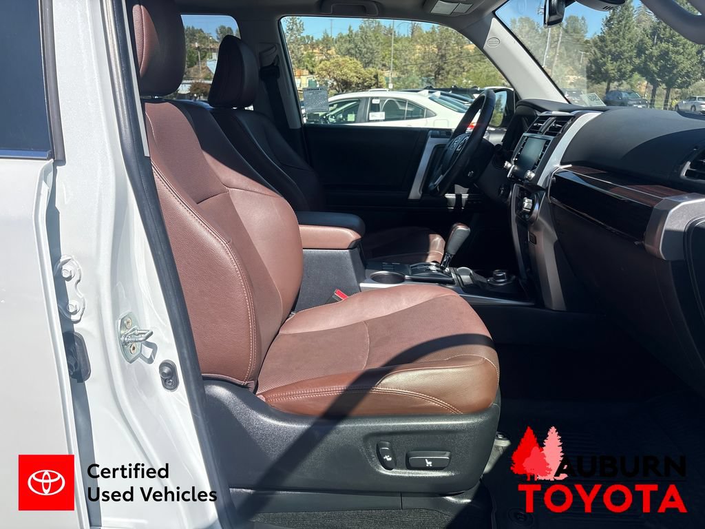 Used 2024 Toyota 4Runner Limited AWD/4WD image 29