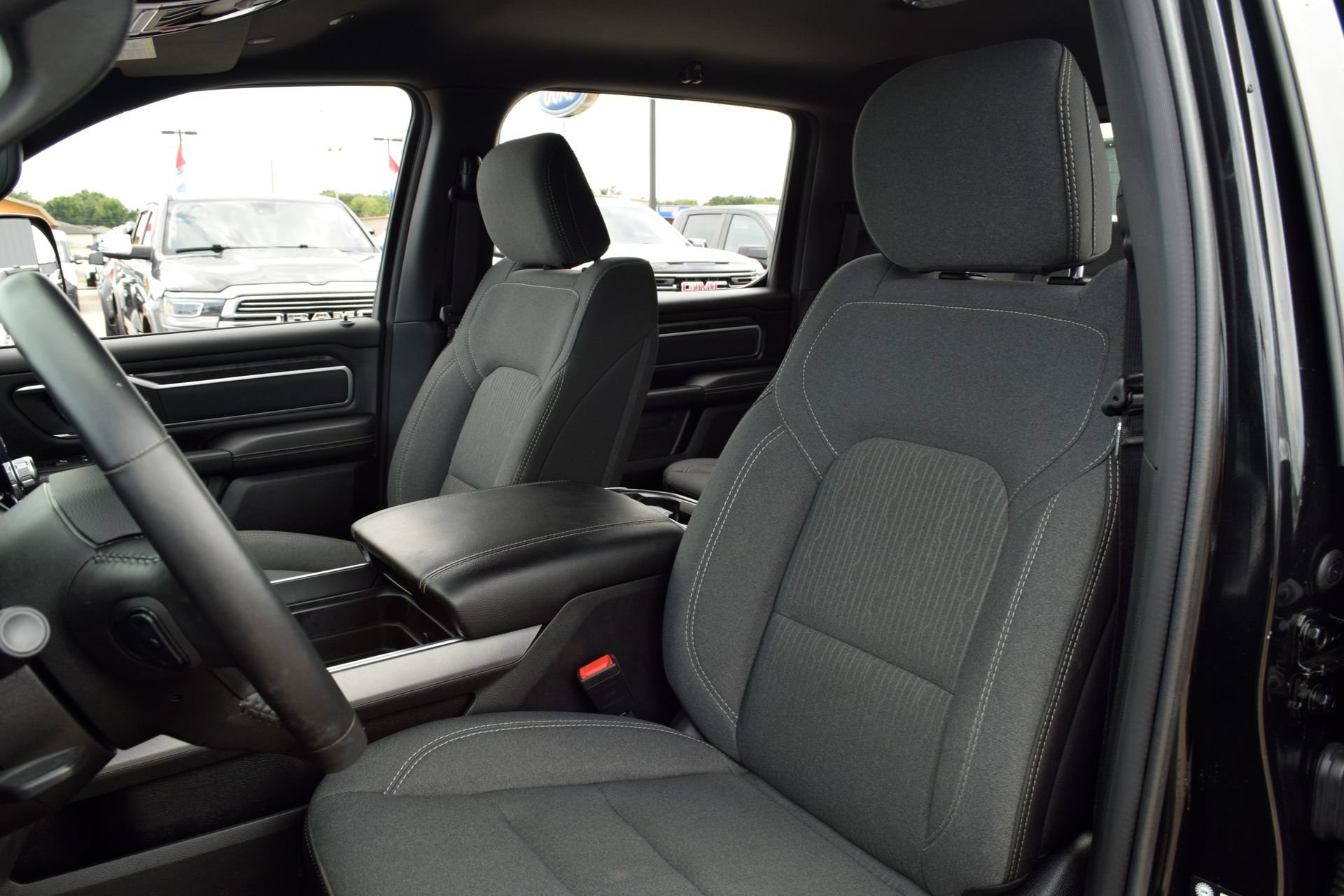Used 2024 RAM 1500 Big Horn AWD/4WD image 15