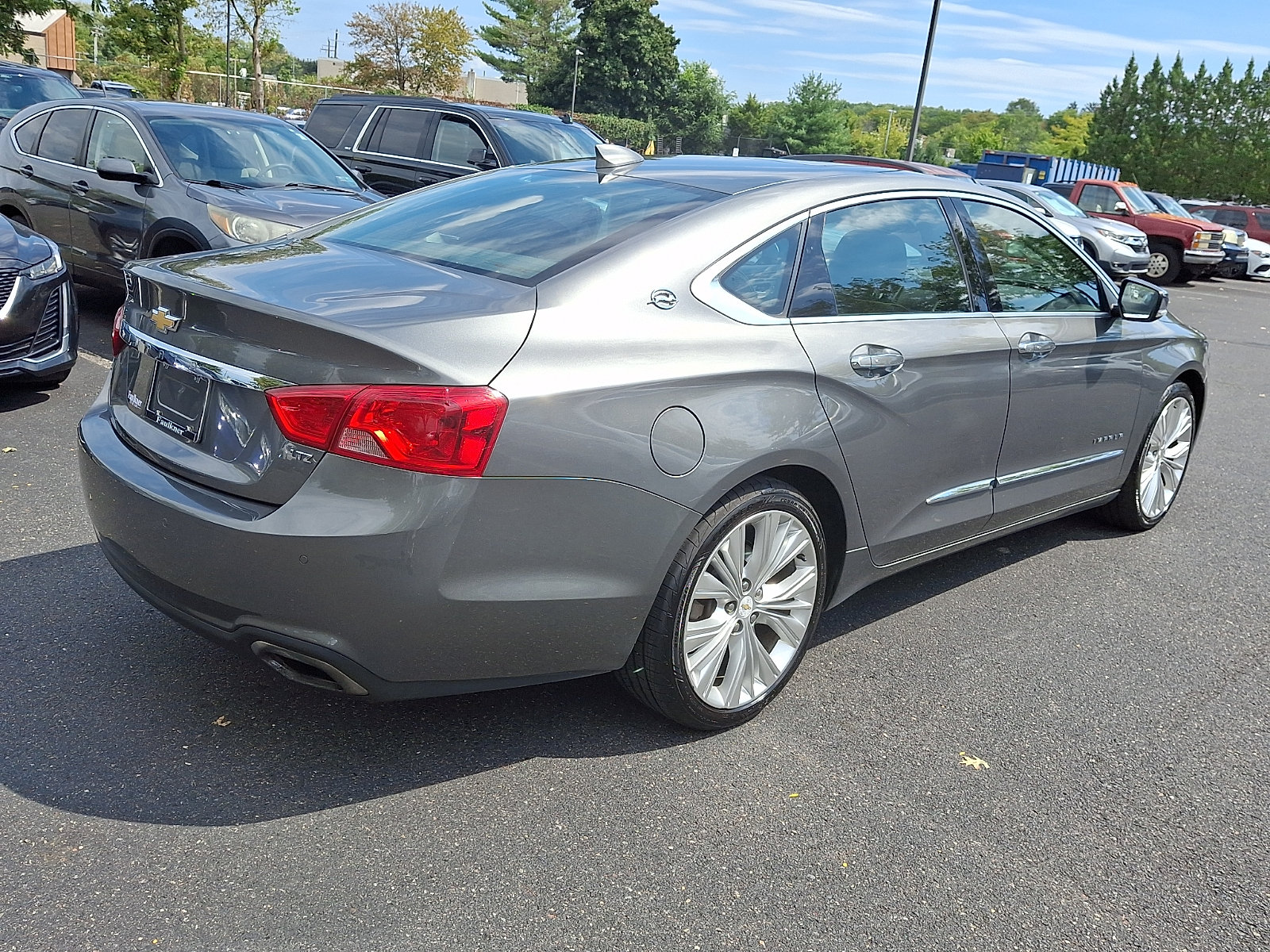 Used 2016 Chevrolet Impala LTZ w/ Enhanced Convenience Package FWD image 6