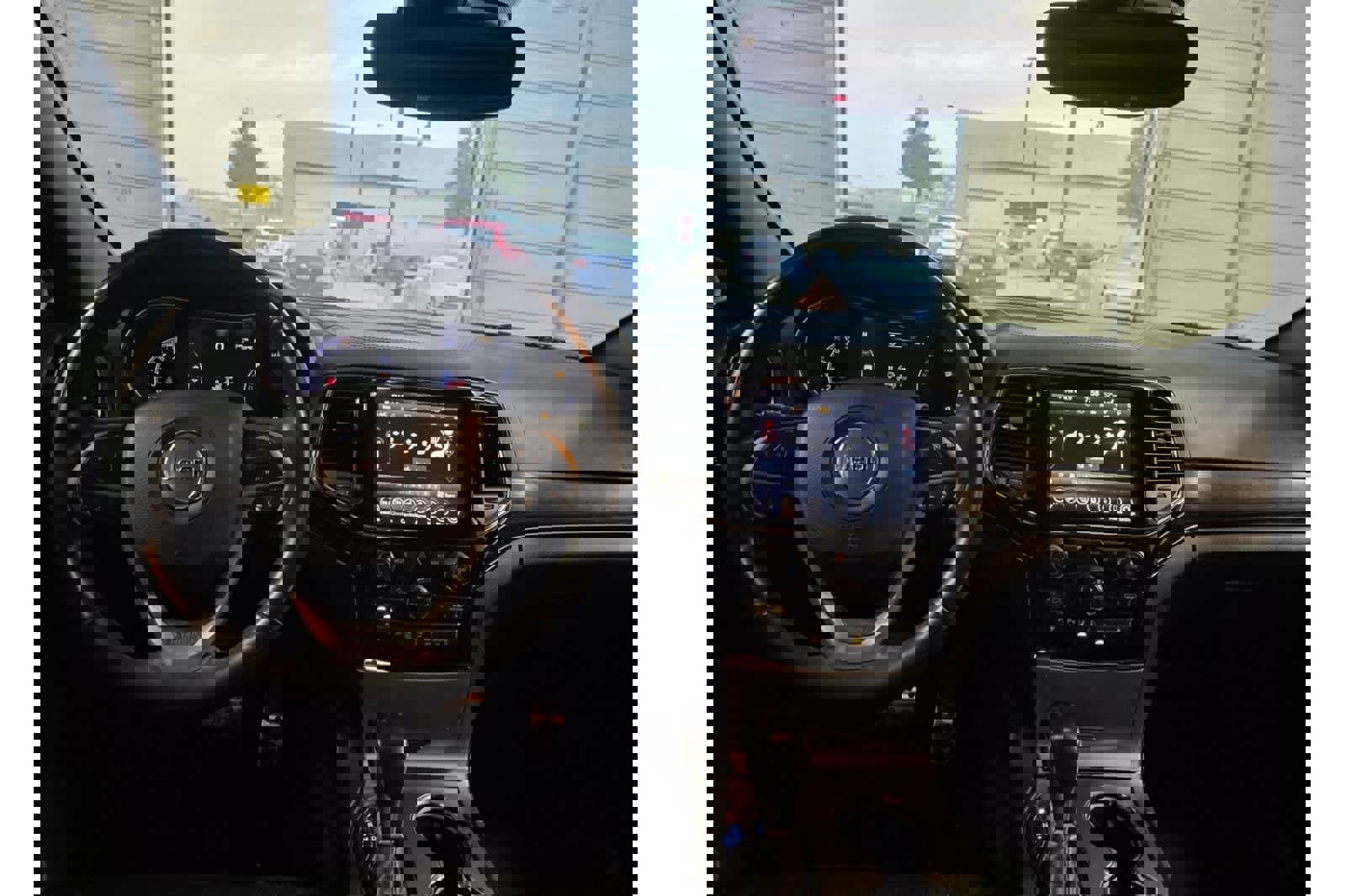 Used 2020 Jeep Grand Cherokee High Altitude image 16