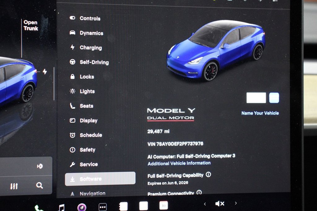 Used 2023 Tesla Model Y Performance AWD/4WD image 30