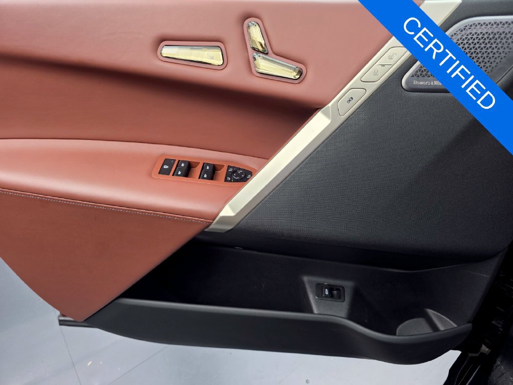 Certified 2023 BMW iX M60 AWD/4WD image 23