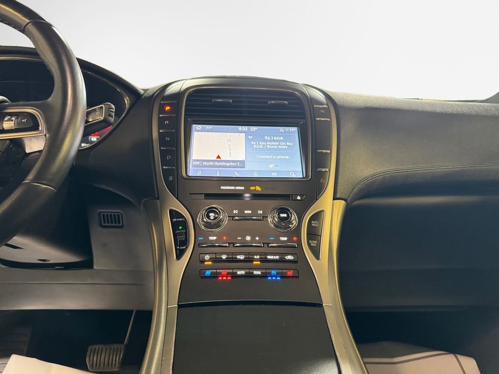 Used 2020 Lincoln Nautilus Reserve AWD/4WD image 22