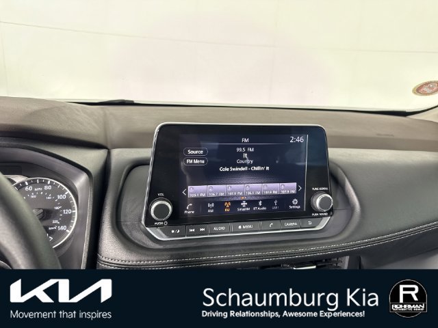 Used 2023 Nissan Rogue S FWD image 6