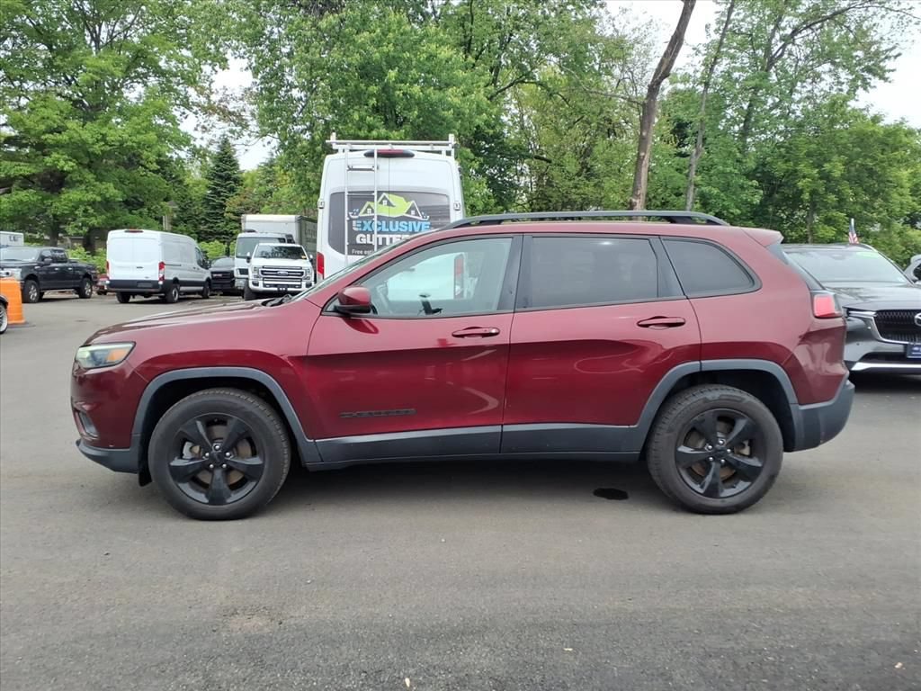 Used 2019 Jeep Cherokee Latitude Plus AWD/4WD image 19
