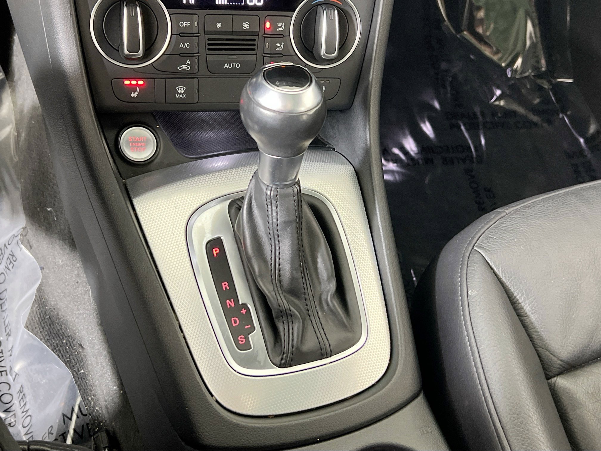 Used 2018 Audi Q3 2.0T Premium w/ Convenience Package image 16