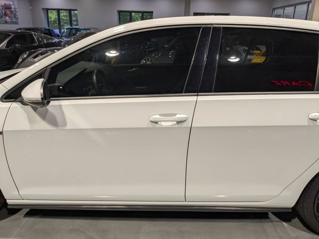 Used 2019 Volkswagen GTI SE FWD image 5