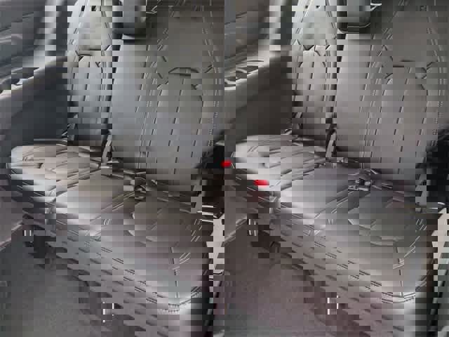 New 2026 Chrysler Pacifica Select w/ S Appearance Package image 36