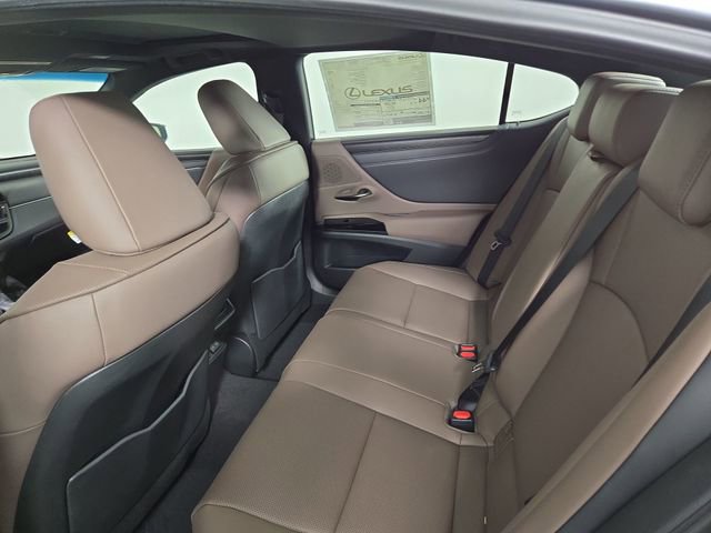 New 2025 Lexus ES 300h w/ Premium Package image 16