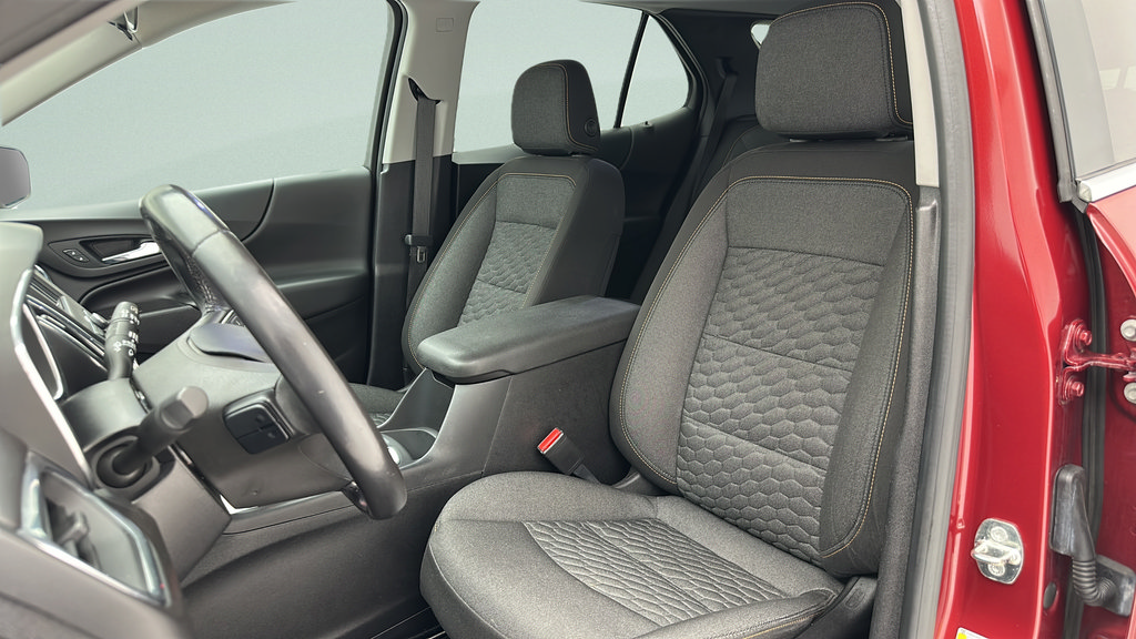 Used 2019 Chevrolet Equinox LT FWD image 13