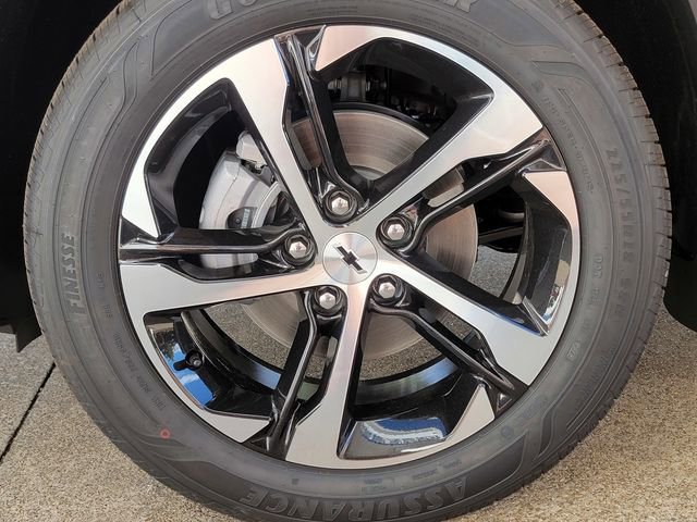 New 2026 Chevrolet Trax RS w/ Sunroof Package image 12