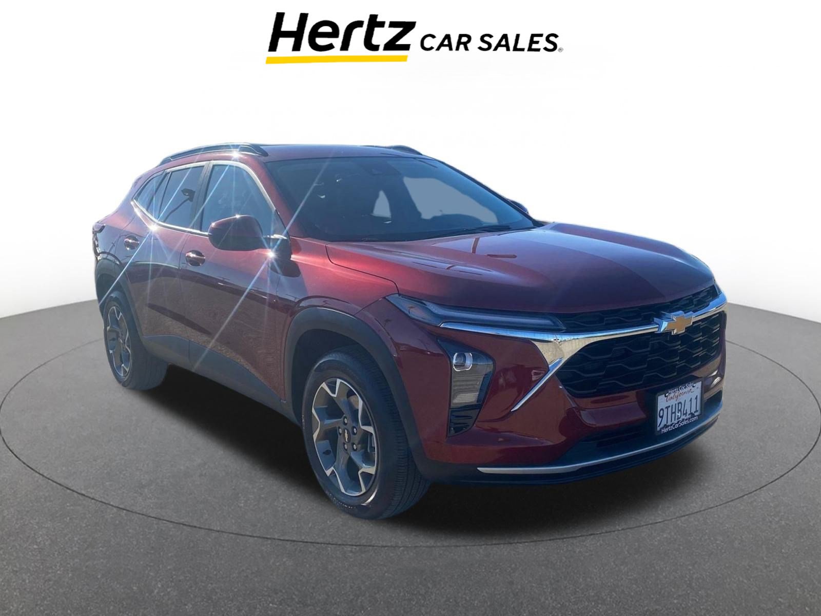 Used 2025 Chevrolet Trax LT image 1
