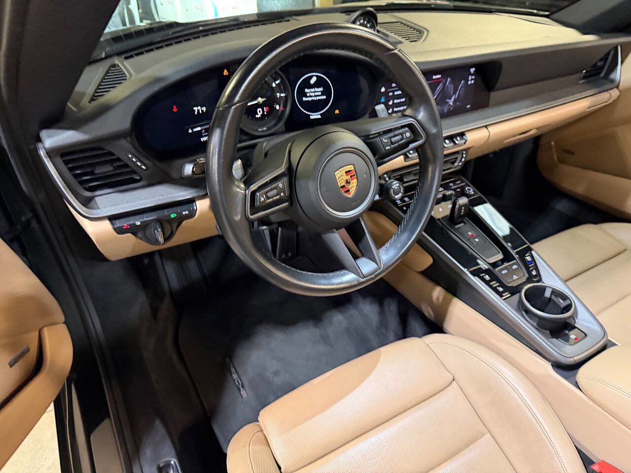 Used 2023 Porsche 911 Carrera image 36