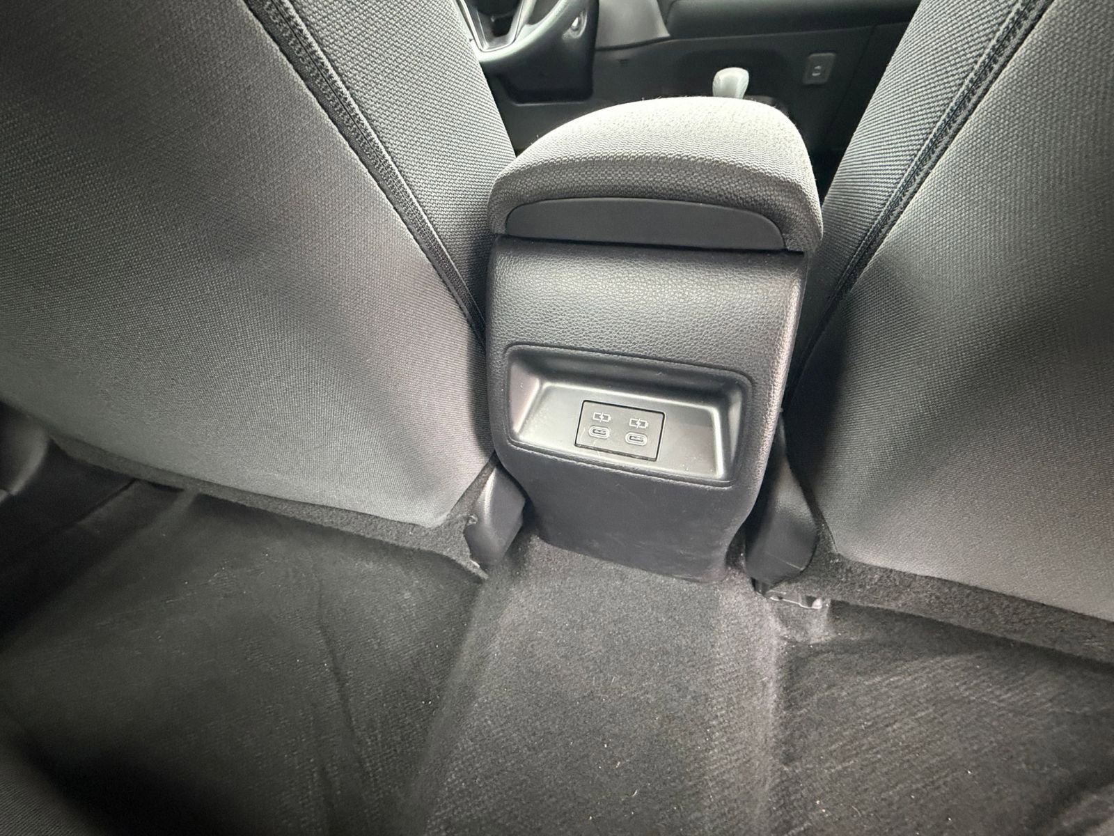 Used 2025 Toyota Corolla LE image 22