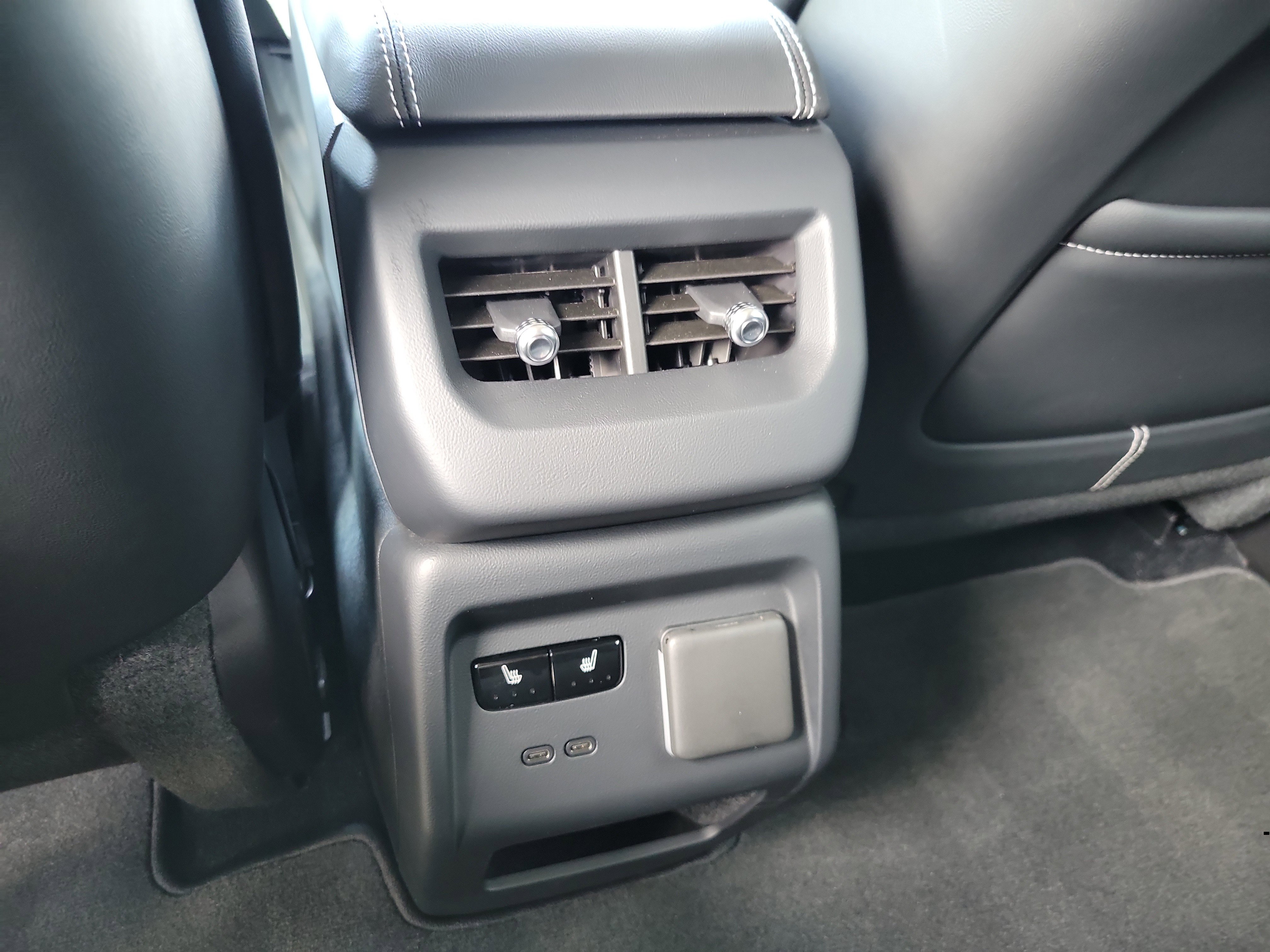 Certified 2025 Cadillac Optiq Sport 2 AWD/4WD image 15