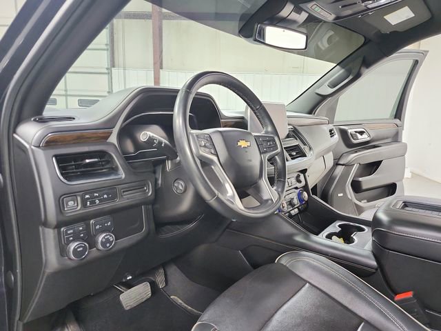 Used 2023 Chevrolet Tahoe Premier AWD/4WD image 18