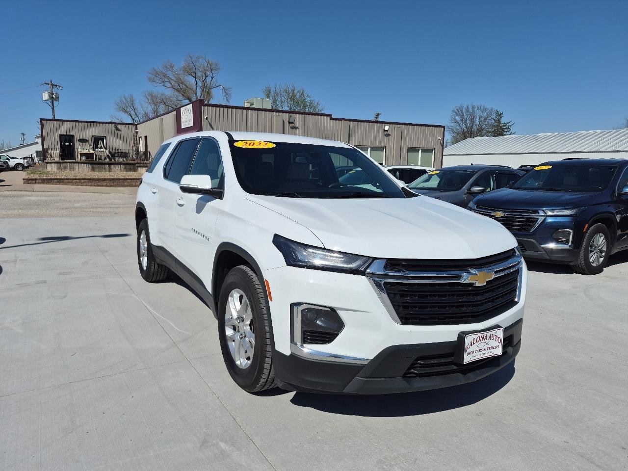 Used 2022 Chevrolet Traverse LS AWD/4WD image 4