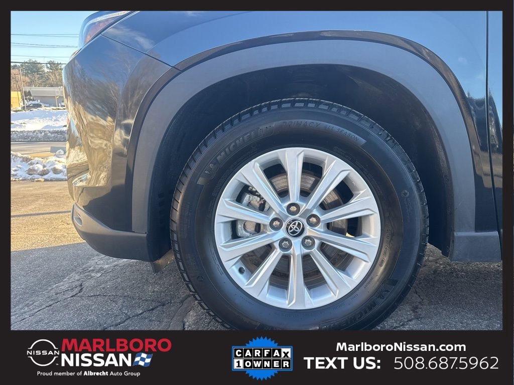 Used 2025 Toyota Grand Highlander XLE image 11
