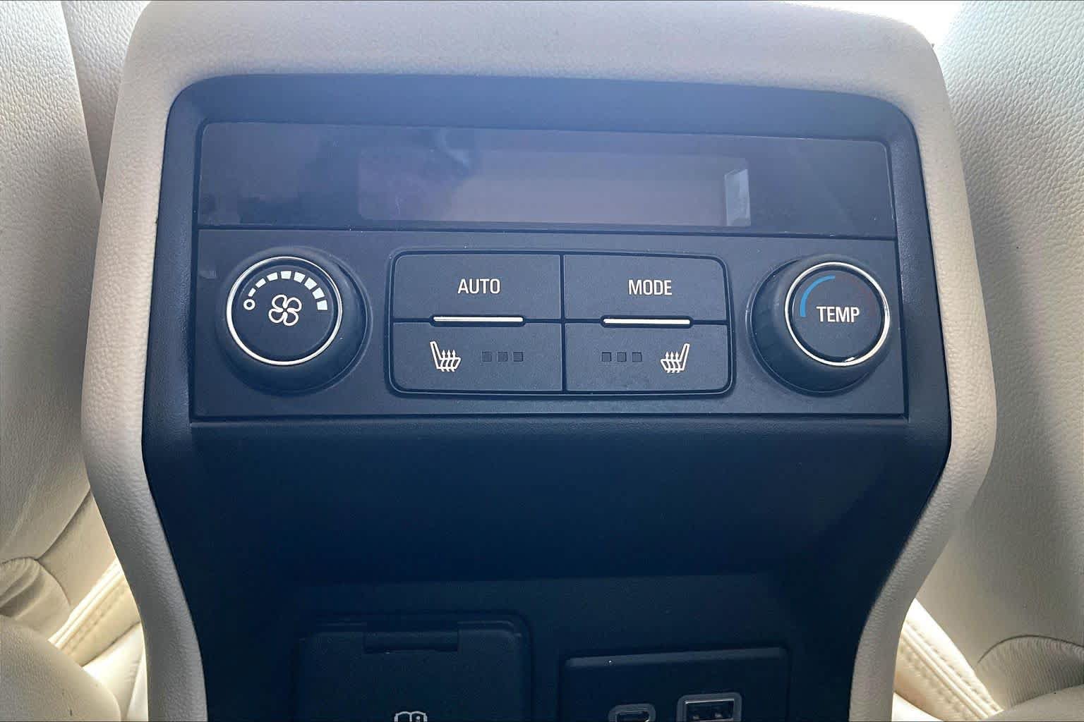 Certified 2023 GMC Acadia Denali FWD image 64