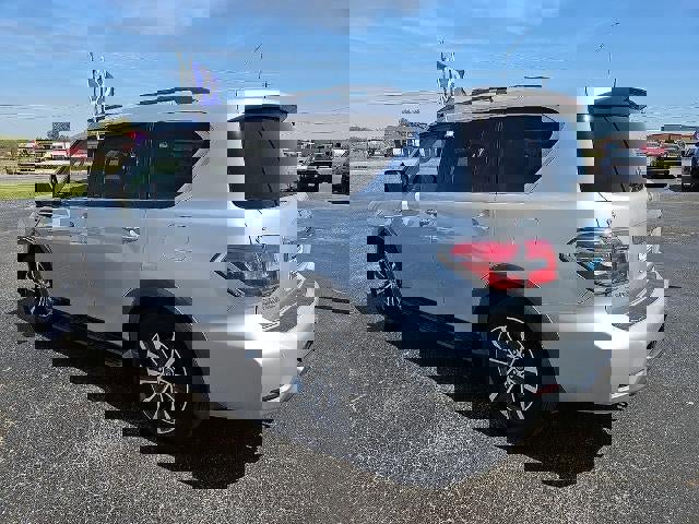 Used 2020 Nissan Armada SL w/ Premium Package image 4