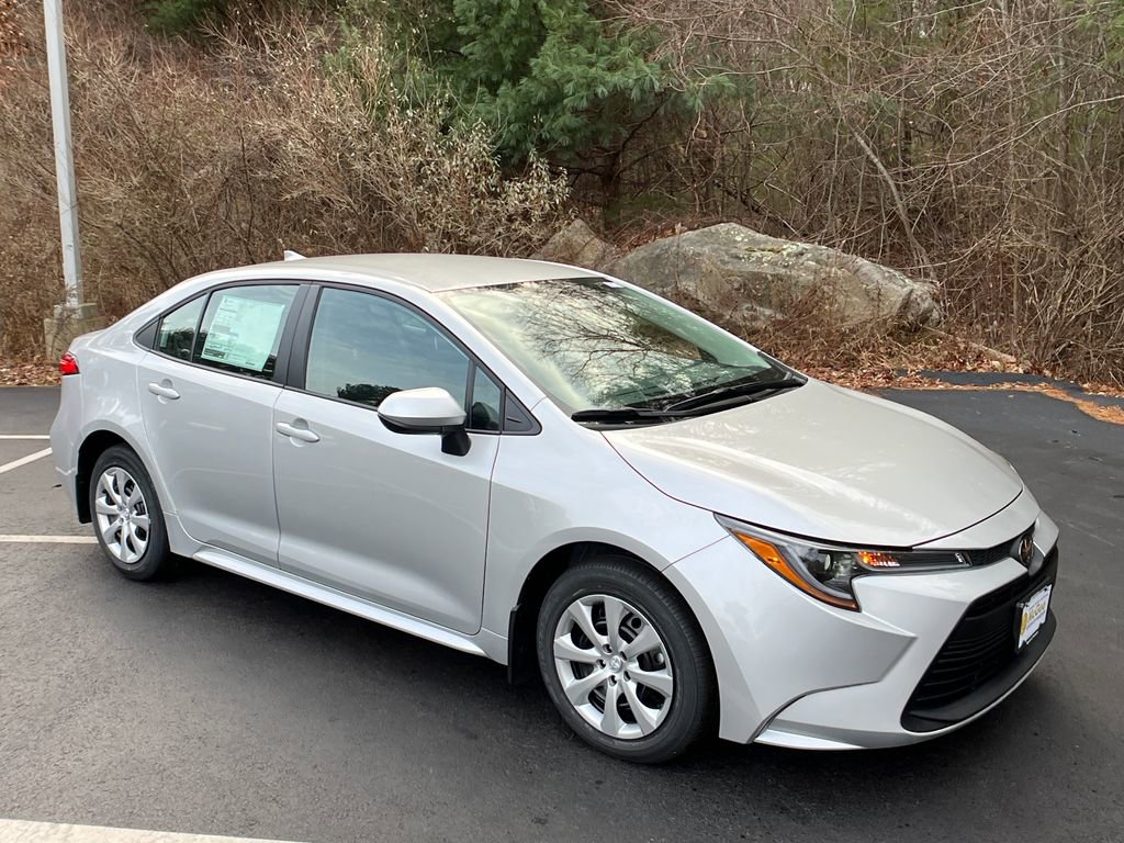 New 2026 Toyota Corolla LE image 7